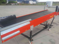 Conveyor  Pommeq 4 transport band uitlees band
