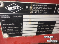 Silage grab-cutter wagon  Strautmann Siloblitz 340 KA Kuiluithaalwagen