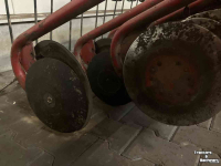 Front hopper seed drill  Schijfkouterbalk