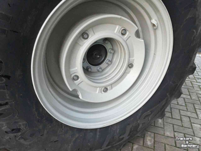 Tractor Valtra T175e Active
