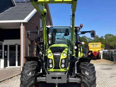 Tractor Claas Arion 420 CIS
