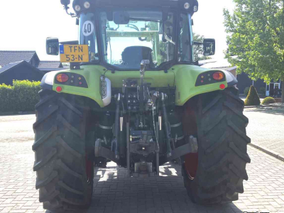 Tractor Claas Arion 420 CIS