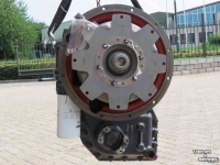 Backhoe New Holland PowerShift Transmission voor L115 LB115B LB 110 LB90 CNH parts nr:84136448B