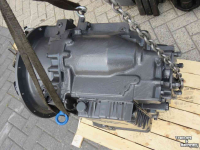 Backhoe New Holland PowerShift Transmission voor L115 LB115B LB 110 LB90 CNH parts nr:84136448B