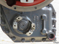 Backhoe New Holland PowerShift Transmission voor L115 LB115B LB 110 LB90 CNH parts nr:84136448B