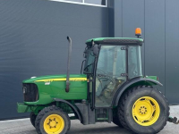 Tractor John Deere 5615v