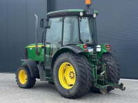 Tractor John Deere 5615v