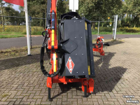 Mowing arm with flailmower Kuhn Agri-Longer