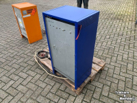 Other machines and accessories for the workshop and yard  8TS ACCULADER 48V