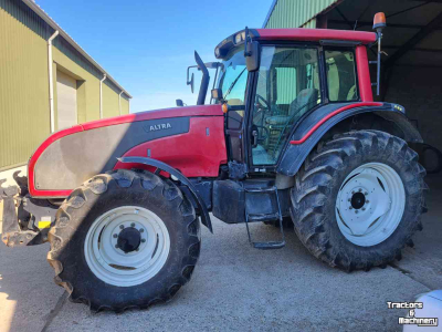 Tractor Valtra T131