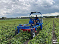 Other tractors and accessories  Macon schoffeltrekker werktuigendrager