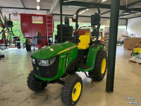 Small-track Tractor John Deere 3025E