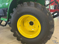 Small-track Tractor John Deere 3025E