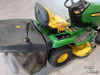 Ride-on mower John Deere X 300R zitmaaier