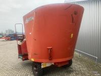 Vertical feed mixer Trioliet 14m3 Voermengwagen