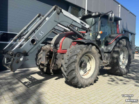 Tractor Valtra N141