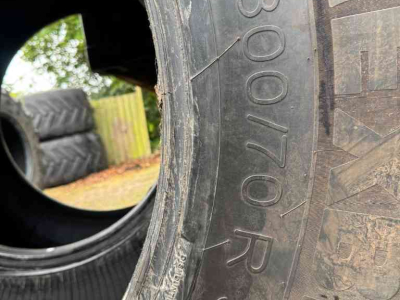 Wheels, Tyres, Rims & Dual spacers Michelin 800/70R38