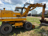 Excavator mobile Liebherr A902