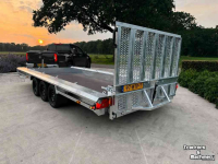 Low loader / Semi trailer Vlemmix V3A Machine Transporter / Plateauwagen