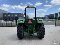 Horticultural Tractors John Deere 5055E