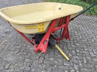 Fertilizer spreader Vicon Pendelstrooier kunstmest strooier
