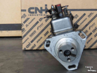 Tractor Ford Brandstofpomp FORD  10Serie  Parts nr:F0NN9A543VAR