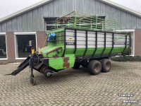 Self-loading wagon Deutz-Fahr K570 Opraapwagen