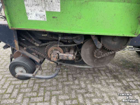 Self-loading wagon Deutz-Fahr K570 Opraapwagen