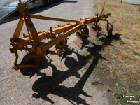Ploughs Rumptstad 4 schaar rondgaand
