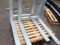 Other harvesters and accessories  Palletdrager  1000 kg