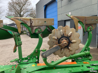 Ploughs Amazone Cayron V200-100