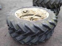 Wheels, Tyres, Rims & Dual spacers Stomil 16.9 x 30