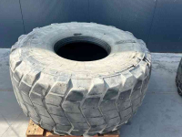 Wheels, Tyres, Rims & Dual spacers  24R20.5