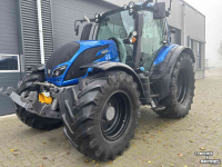 Tractor Valtra N174 Versu