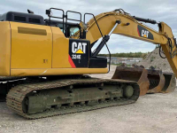 Excavator tracks Caterpillar 324 E