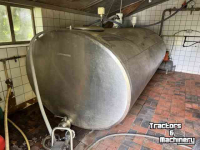 Milk tank DeLaval melkkoeltank 3000 ltr met koelmotor