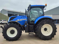 Tractor New Holland T7.245 PC Sidewinder INT4