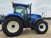 Tractor New Holland T7.245 PC Sidewinder INT4