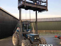 Articulated platforms  Weterings hefframe / hefmast van hoogwerker voor trekker