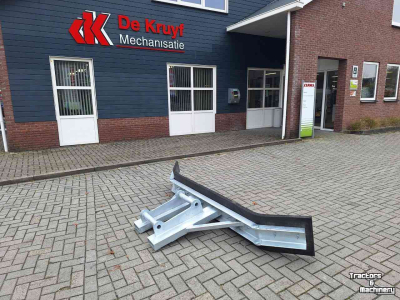Rubber yard scraper  Heavy-Duty S60 rubberschuif 255 cm / modderschuif / wegenschuif