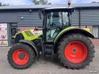 Tractor Claas Arion 530 Cis