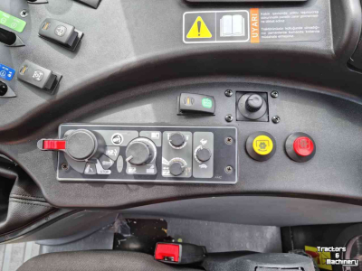 Tractor  Armatrac 954 CRD4 series