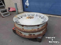 Wheels, Tyres, Rims & Dual spacers New Holland verschillende soorten velgen