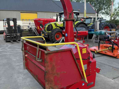 Wood Chipper Lindana TP 200 PTO
