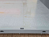 Hooked-arm carrier  Container platform / haark-arm platform