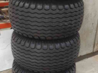 Wheels, Tyres, Rims & Dual spacers BKT 400/60-15.5 nieuwe banden op velg