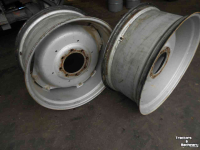 Wheels, Tyres, Rims & Dual spacers Case-IH 14-34 velgen