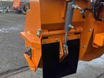 Sugar beet cutter Flingk BRS1000