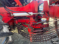 Sugar beet harvester Gilles Beet Master 2000