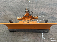 Other cleaning and sweeping machines and accessories Hydrac Sneeuwschuif